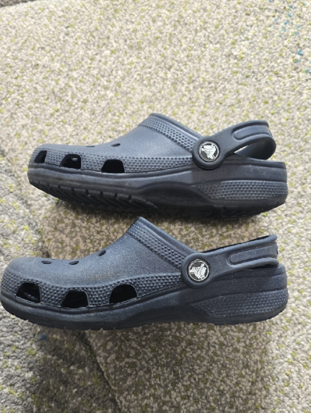 CROCS Kids' Navy Classic Clog Sandals Size 2 - Picture 4 of 9